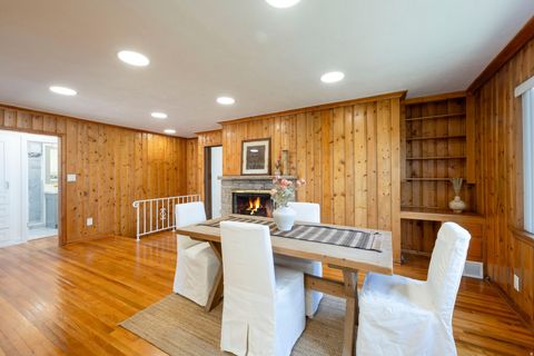Tiny photo for 2467 E EMERSON AVE, Salt Lake City, UT 84108 (MLS # 2154511)