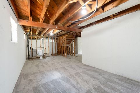 Tiny photo for 2467 E EMERSON AVE, Salt Lake City, UT 84108 (MLS # 2154511)