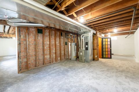 Tiny photo for 2467 E EMERSON AVE, Salt Lake City, UT 84108 (MLS # 2154511)