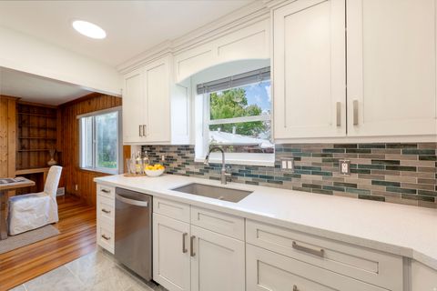 Tiny photo for 2467 E EMERSON AVE, Salt Lake City, UT 84108 (MLS # 2154511)