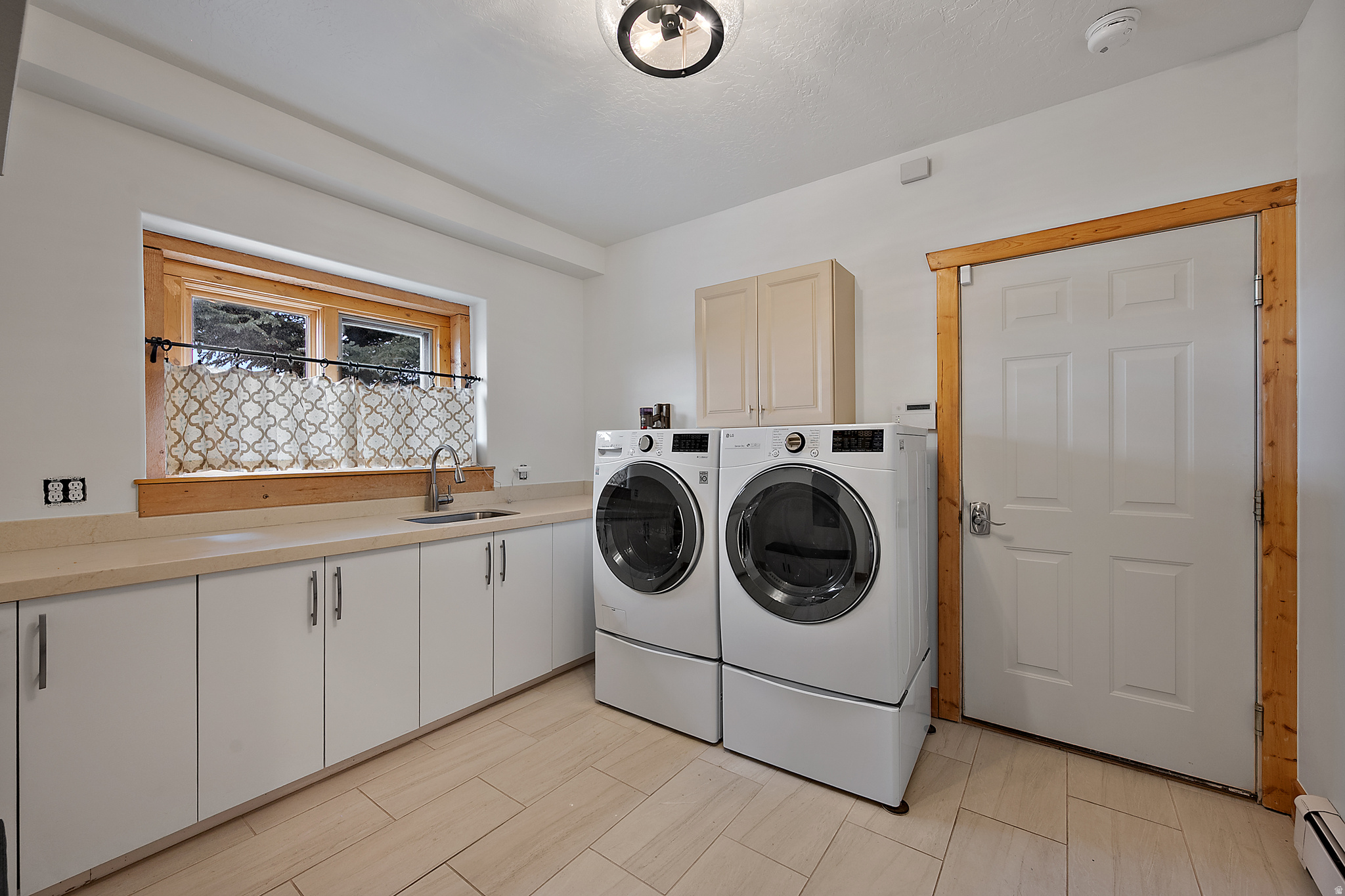 BJORKMAN ESTATES SUBDIVISION - Residential Lease