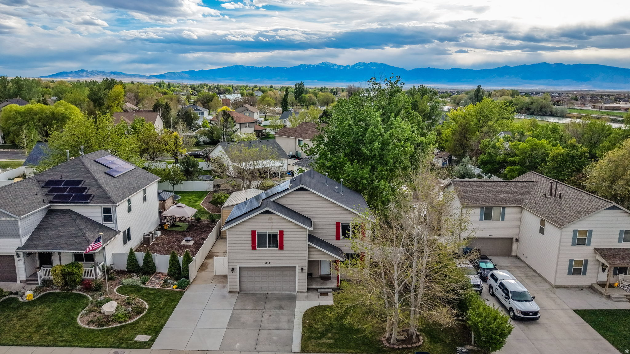 GATEWAY - Residential