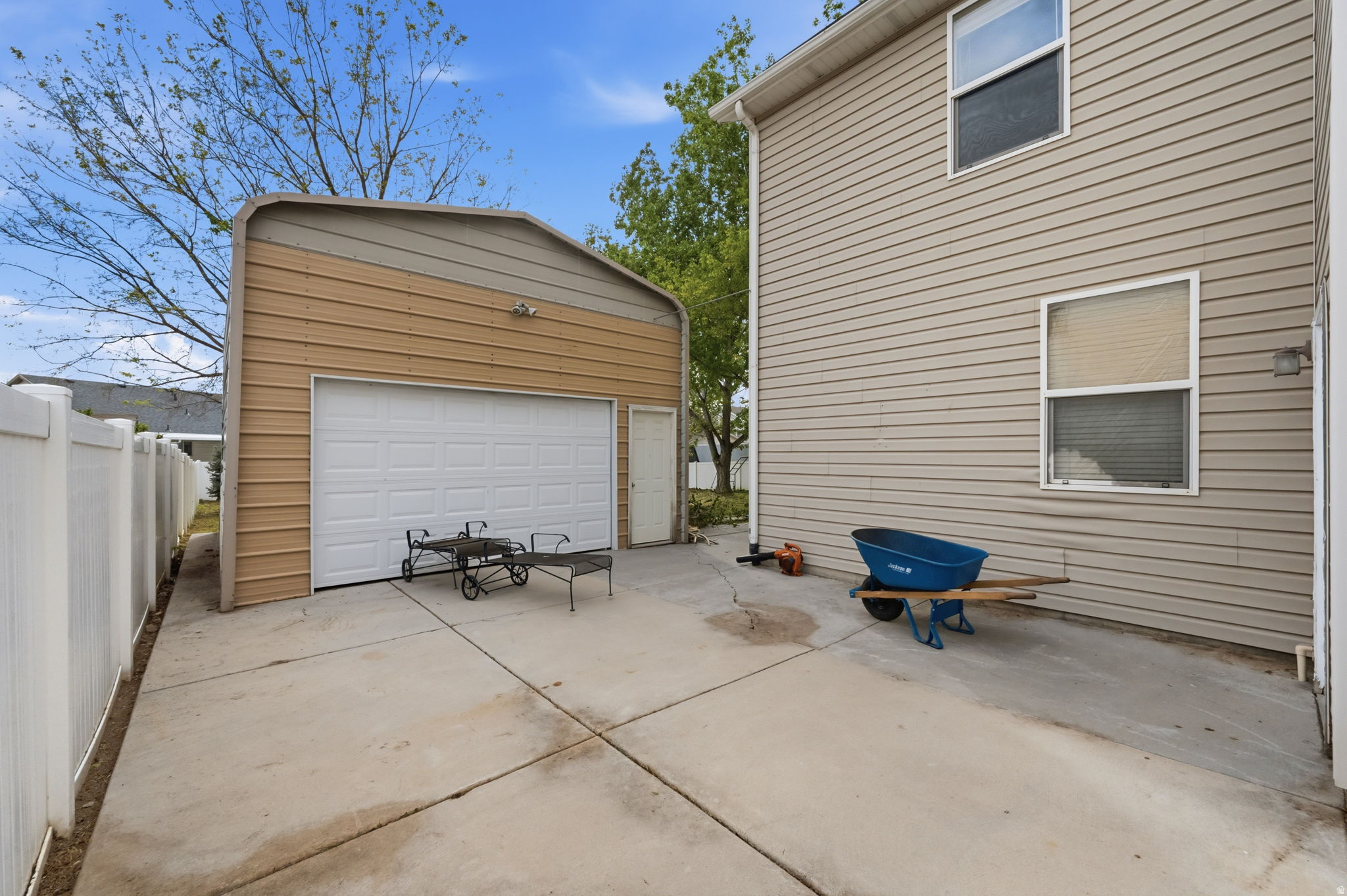 GATEWAY - Residential