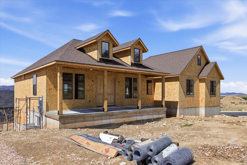 Photo of 1603 N 250 E, Nephi, UT 84648 (MLS # 2148221)