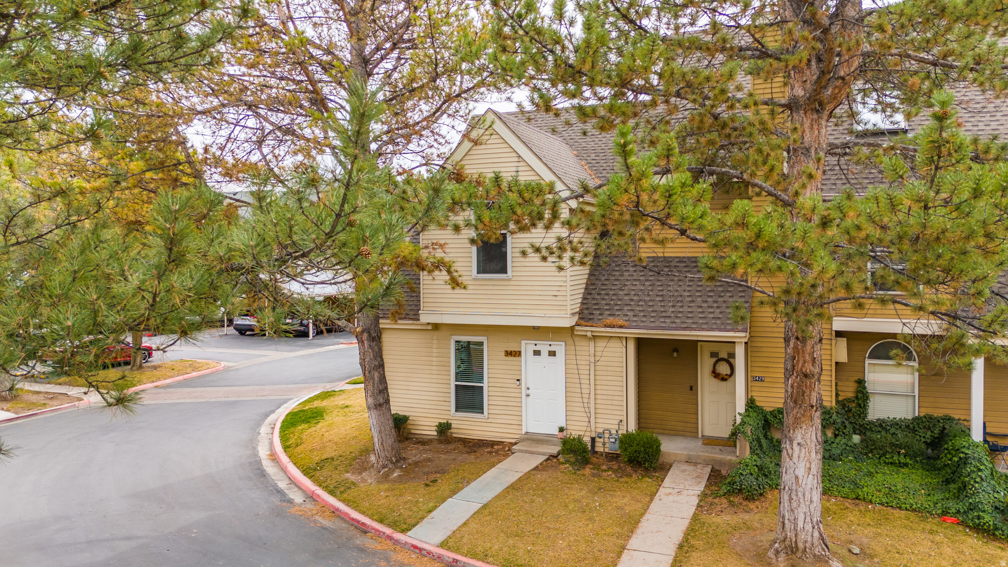 ROSEWOOD GARDEN HOME - Residential