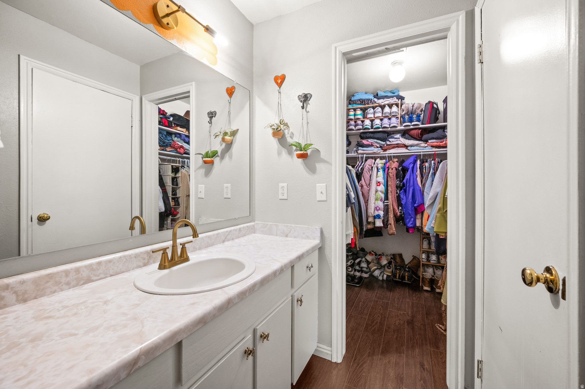 ROSEWOOD GARDEN HOME - Residential