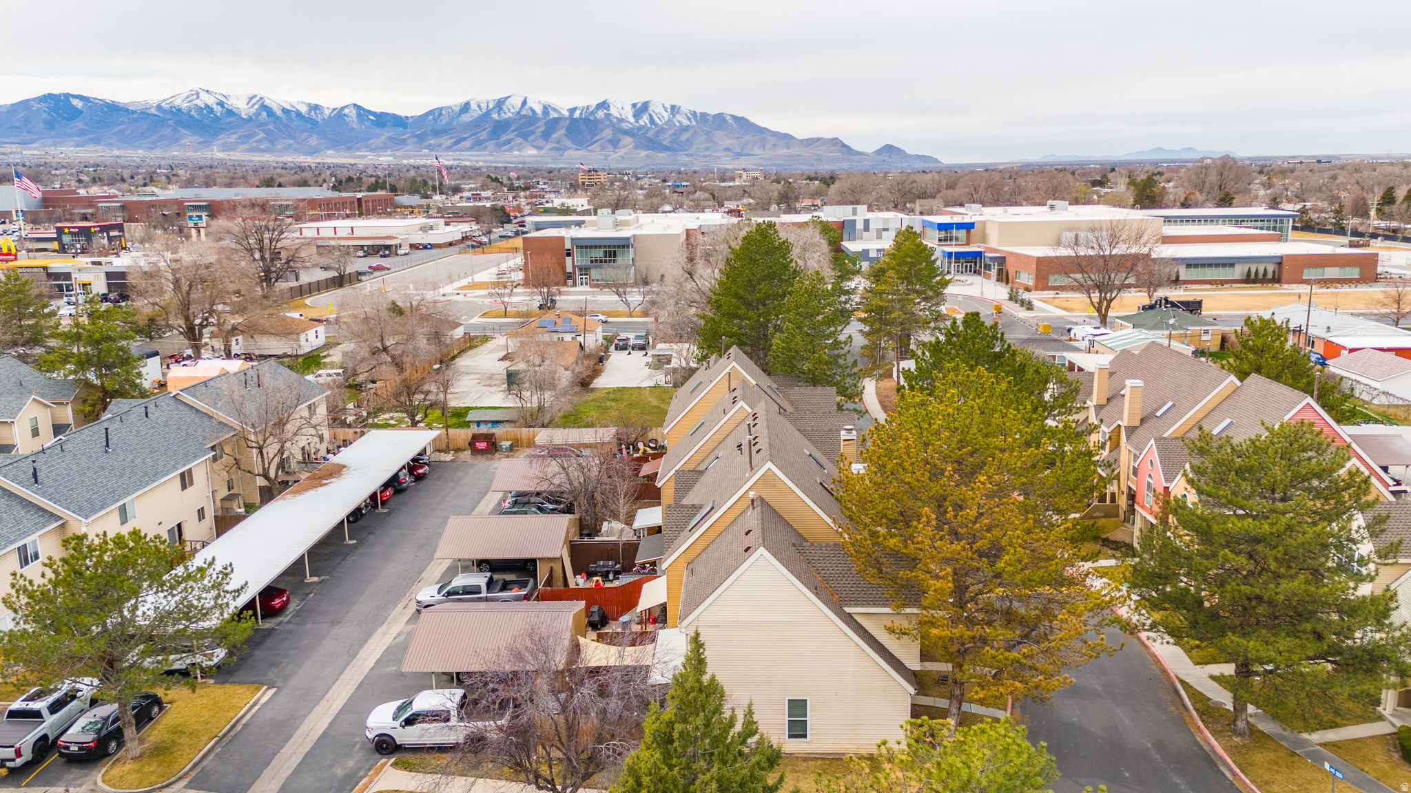 ROSEWOOD GARDEN HOME - Residential