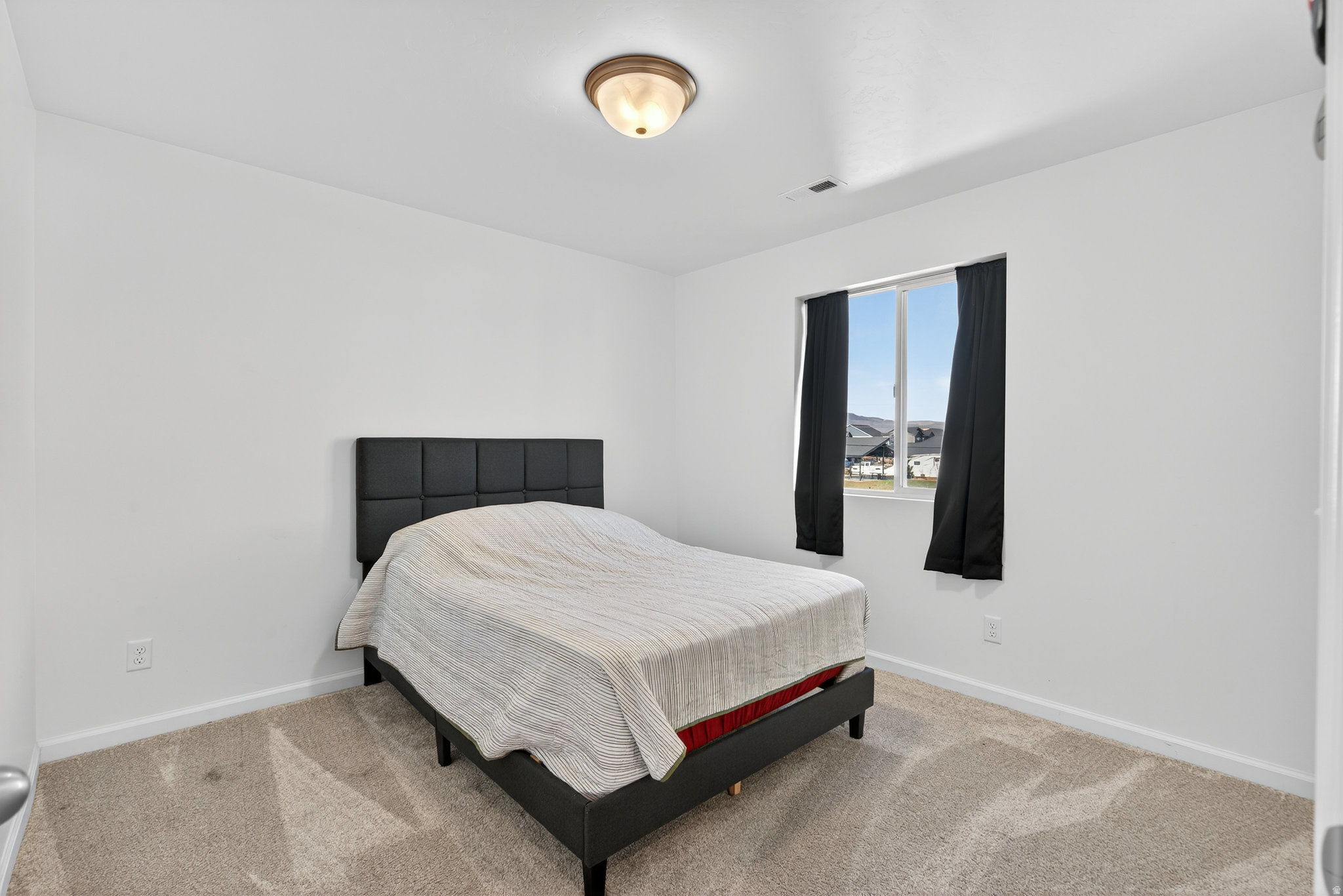 PONY EXPRESS ESTATES - Residential