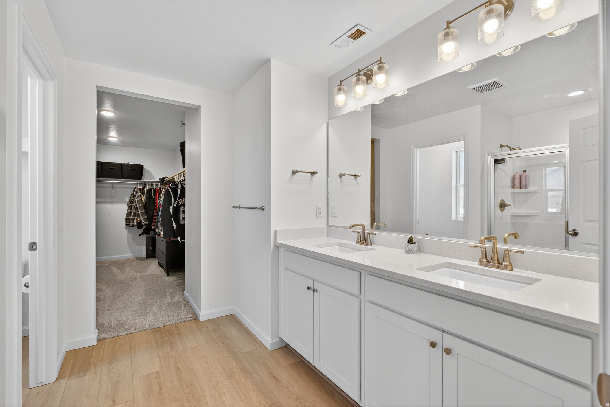 PONY EXPRESS ESTATES - Residential