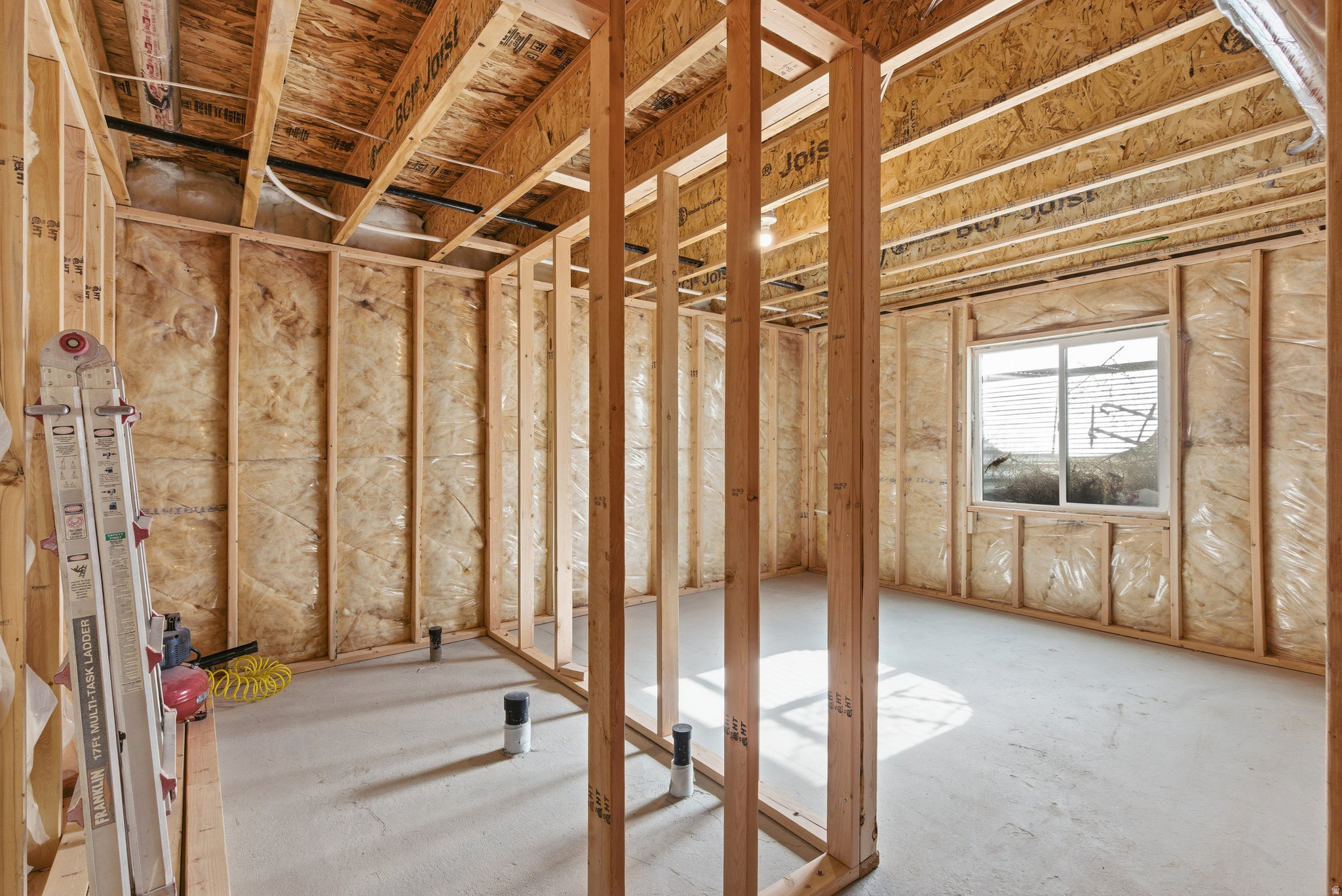 PONY EXPRESS ESTATES - Residential