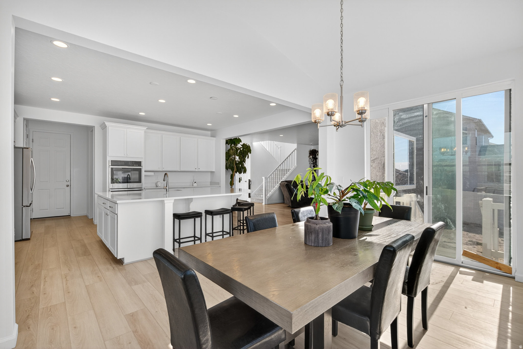 PONY EXPRESS ESTATES - Residential