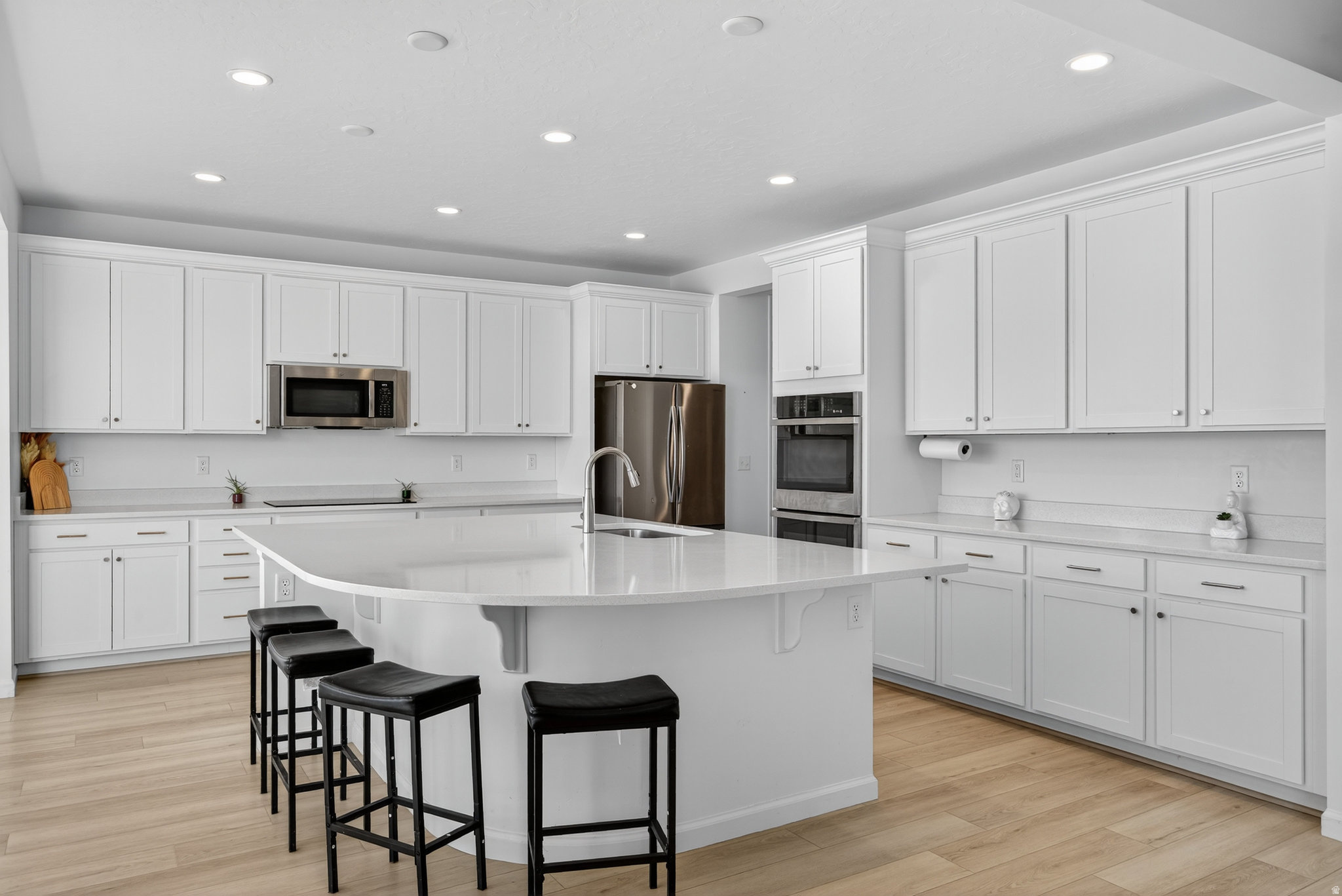 PONY EXPRESS ESTATES - Residential