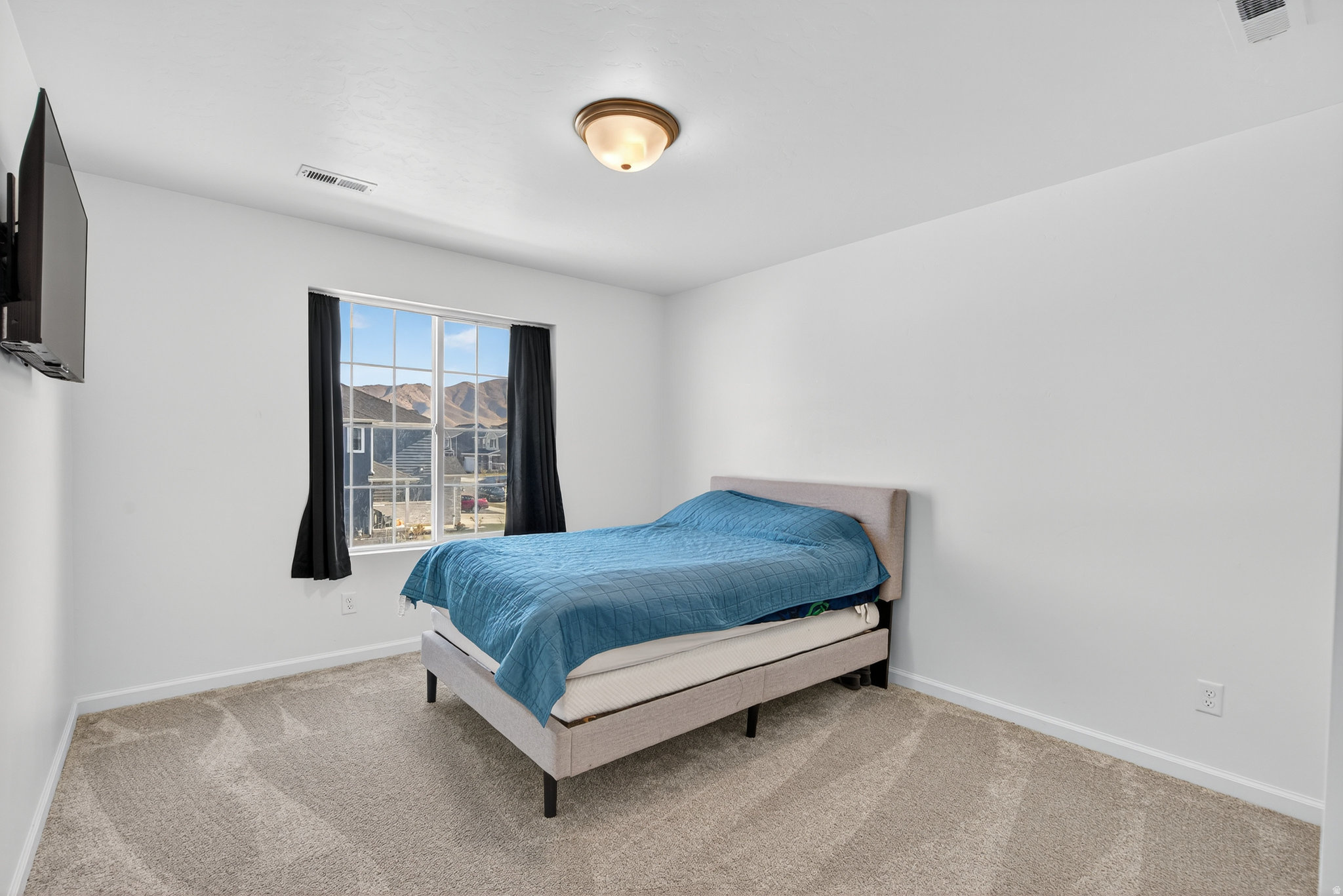 PONY EXPRESS ESTATES - Residential