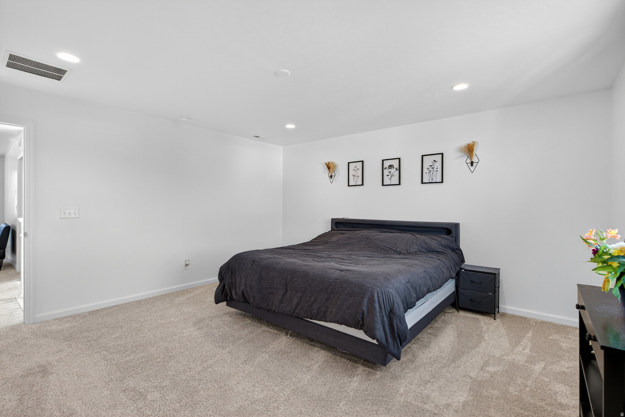 PONY EXPRESS ESTATES - Residential