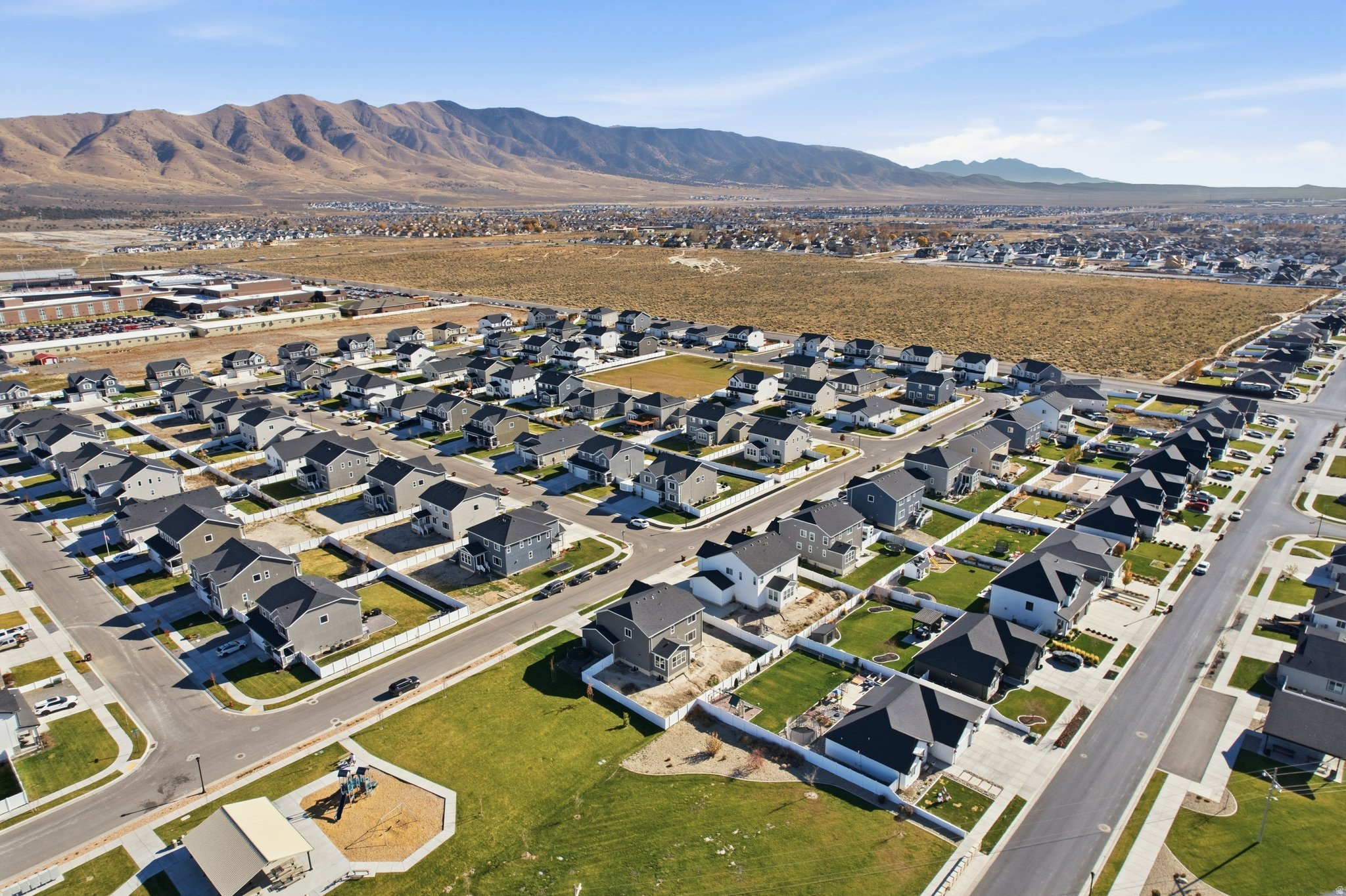 PONY EXPRESS ESTATES - Residential