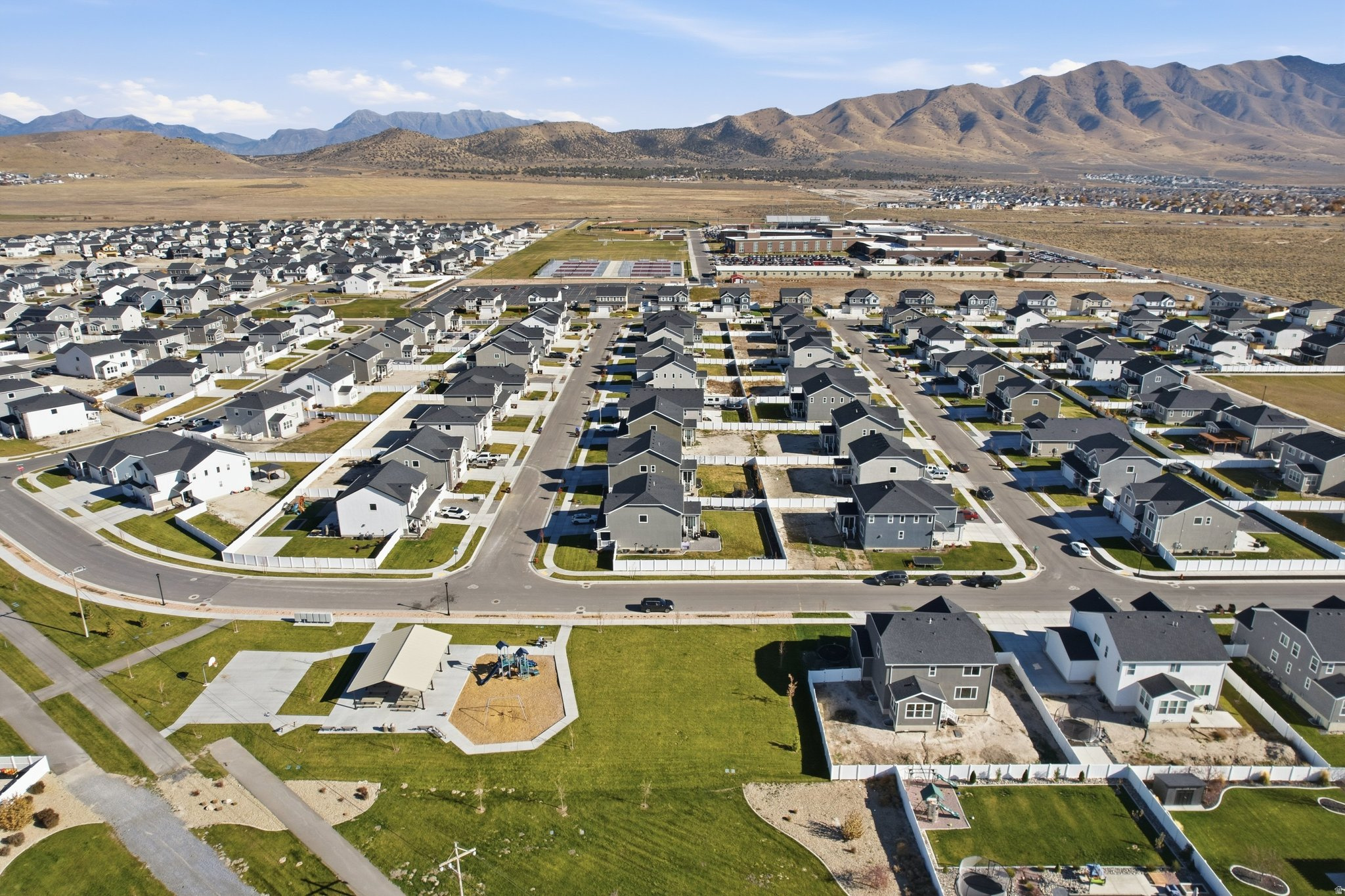 PONY EXPRESS ESTATES - Residential