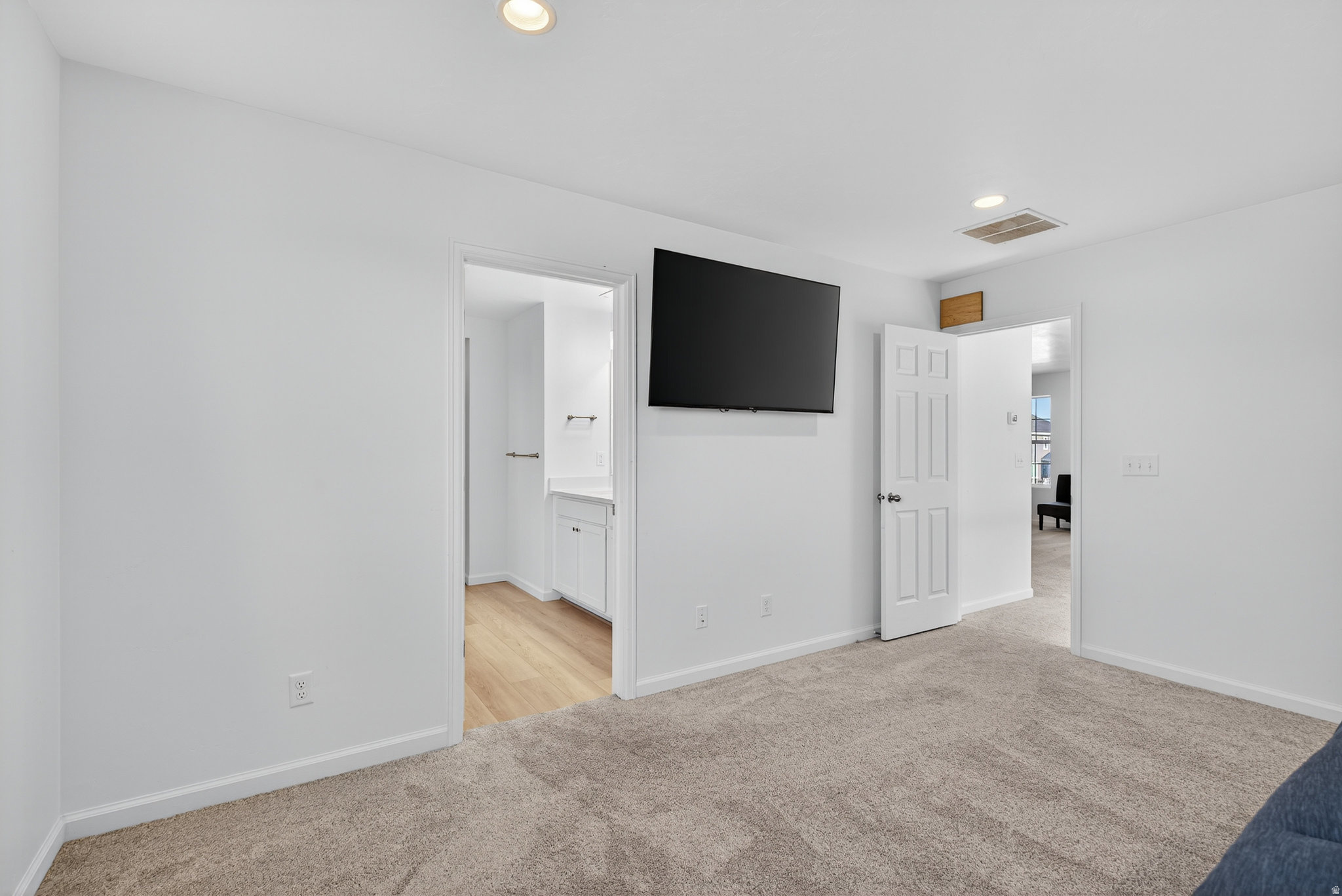 PONY EXPRESS ESTATES - Residential