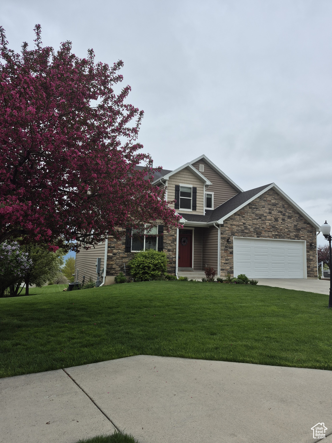 1075 Grandview Dr, Providence, Utah image 3