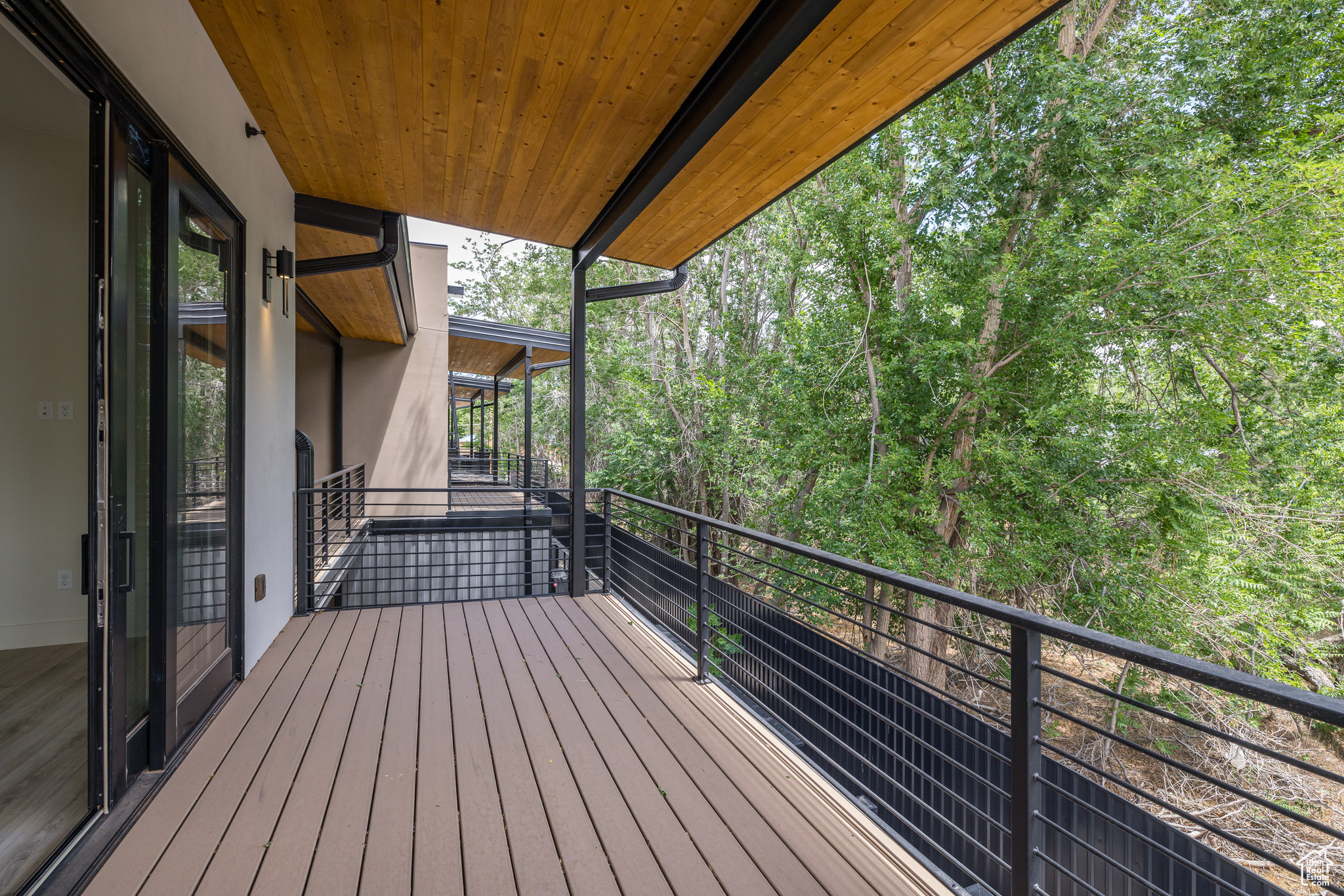 COTTONWOOD CONDOS - Residential