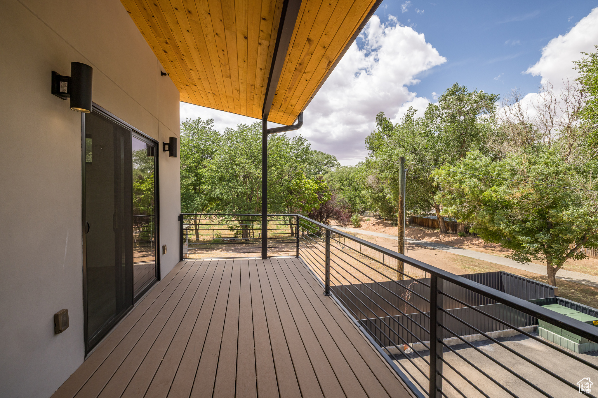 COTTONWOOD CONDOS - Residential