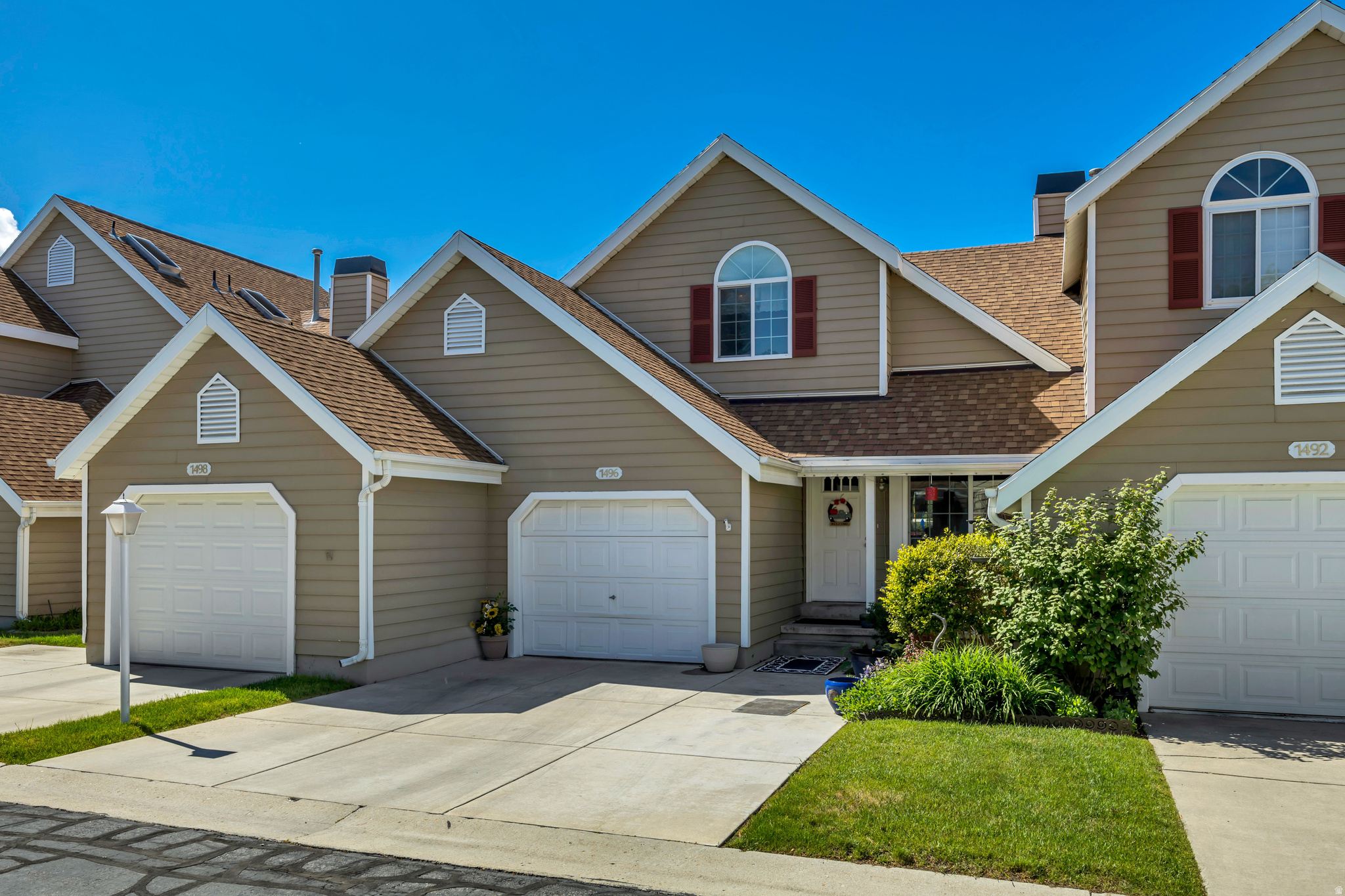 SPRING LANE CONDMN - Residential