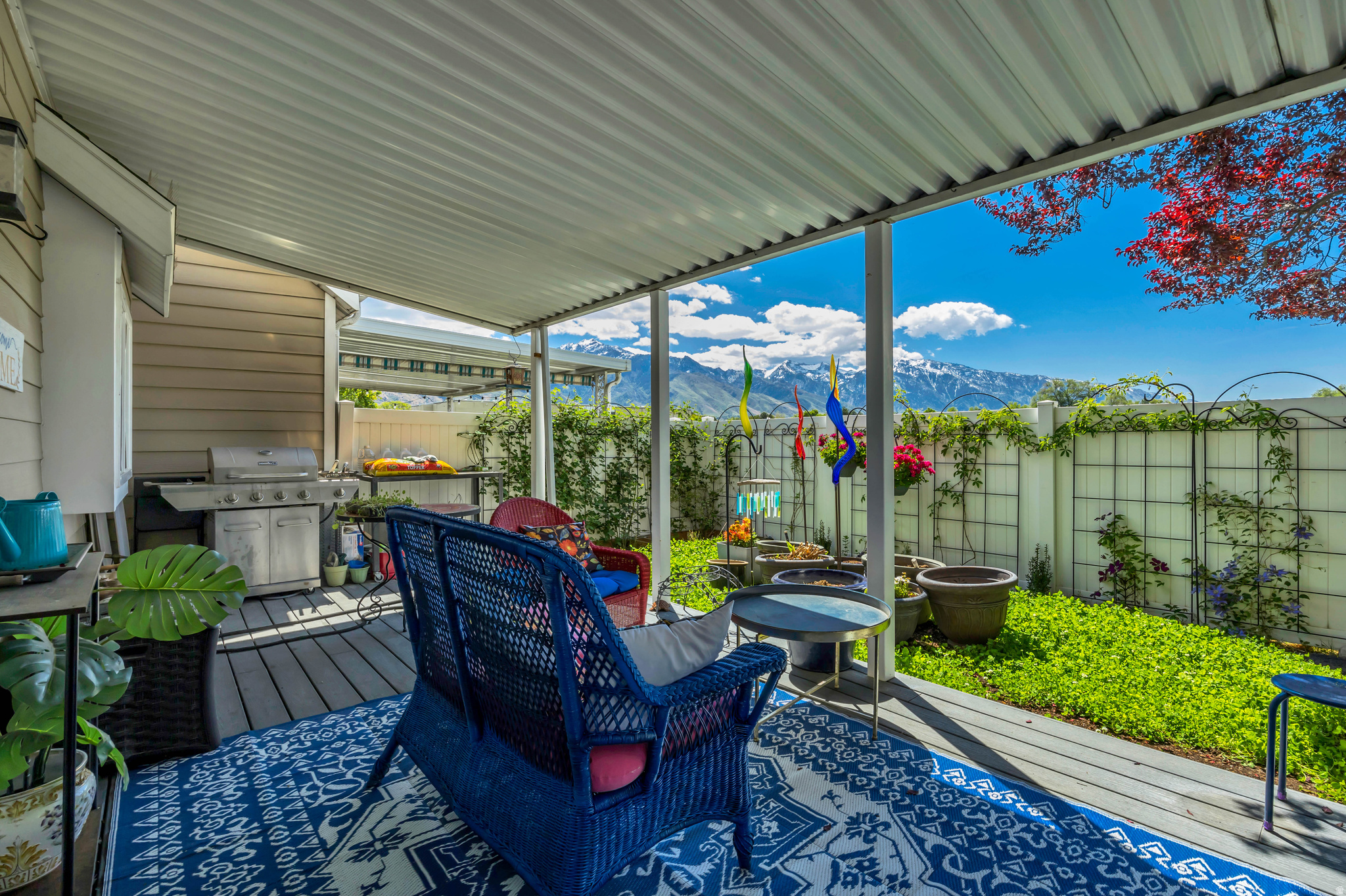 SPRING LANE CONDMN - Residential