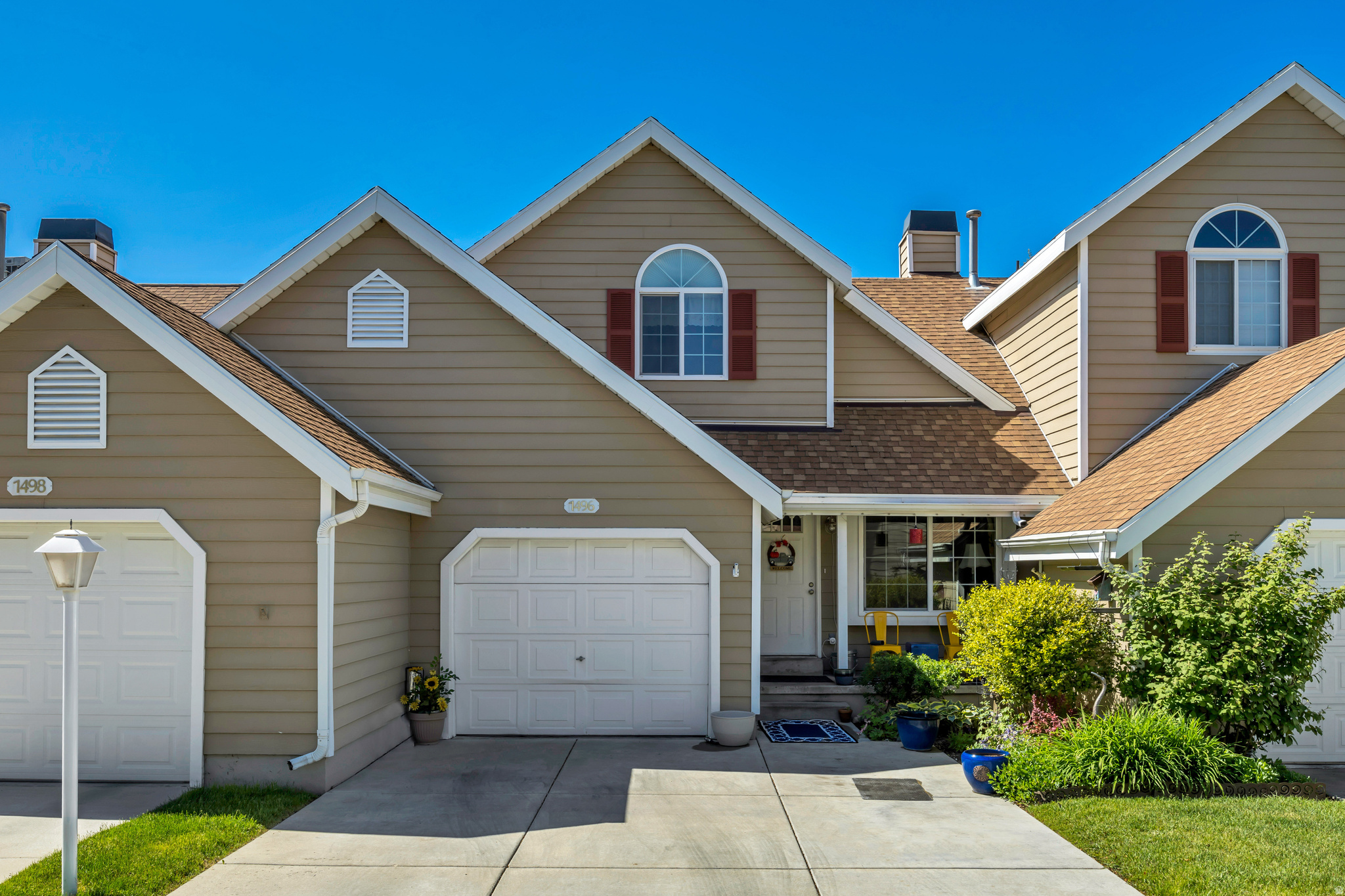 SPRING LANE CONDMN - Residential