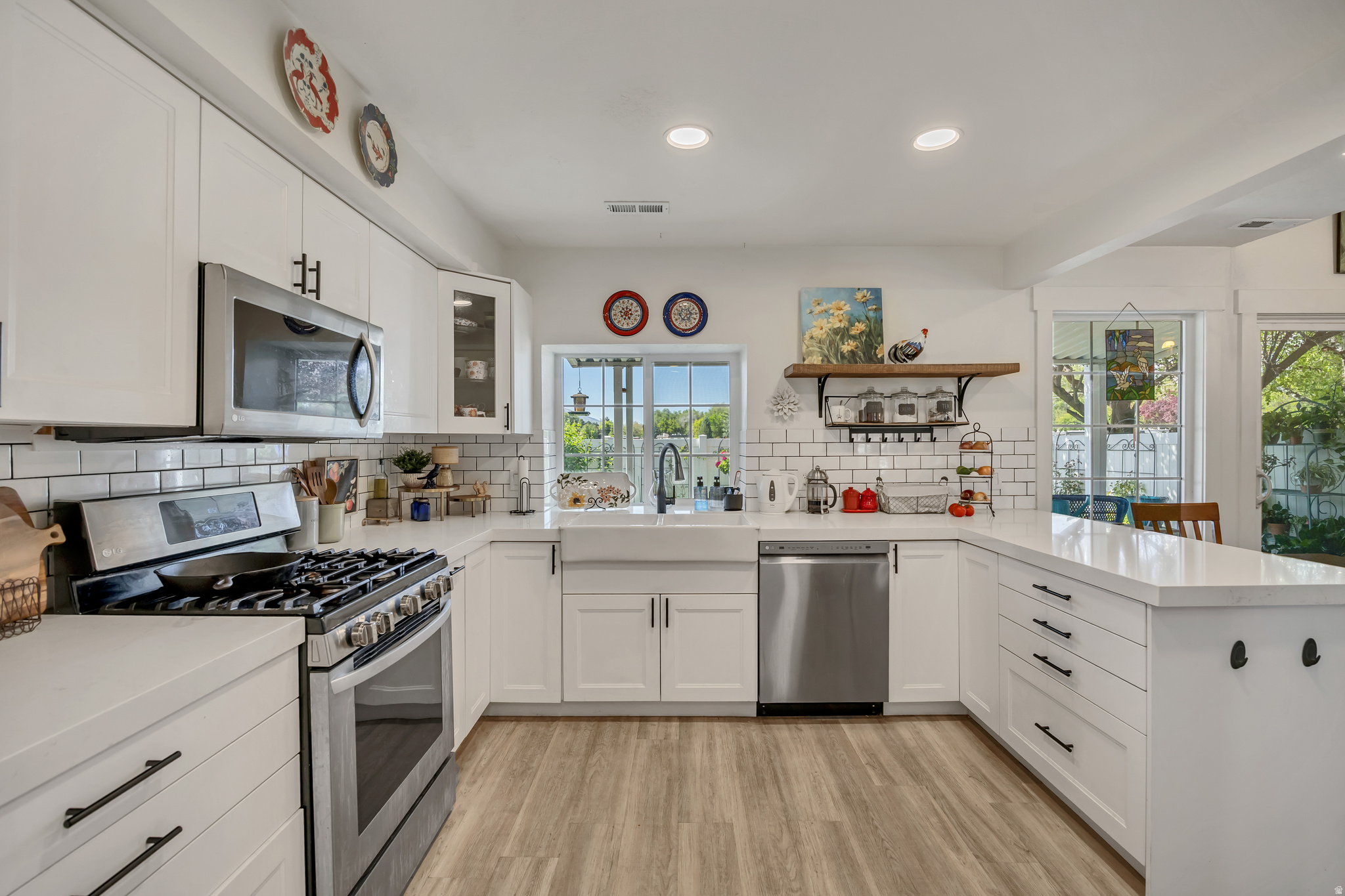 SPRING LANE CONDMN - Residential