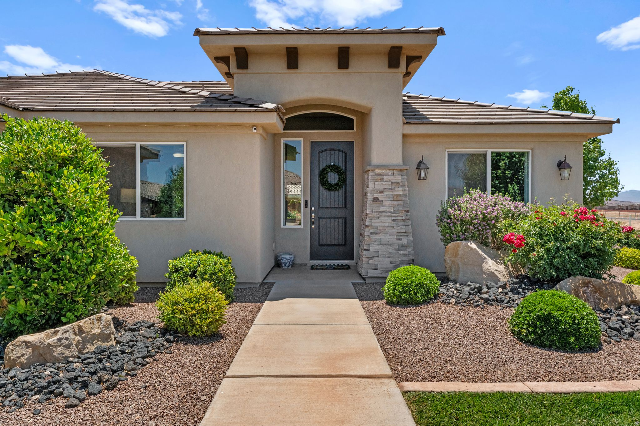 SUGAR PLUM IN THE FIELDS PH 3 - Residential