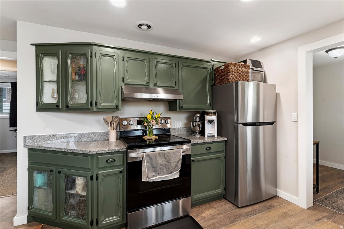 CHERRY HILL - Residential