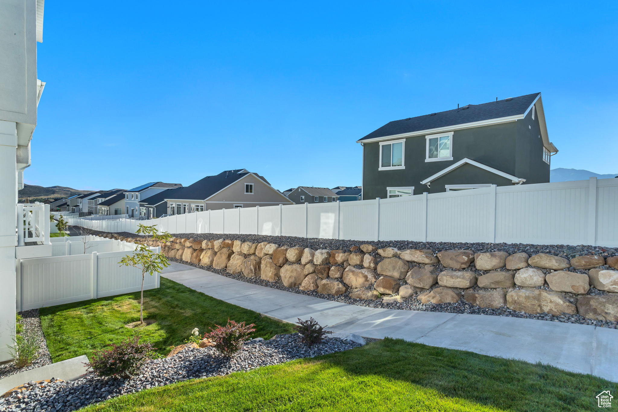 9757 N Aaron Ave #204, Eagle Mountain, Utah image 3