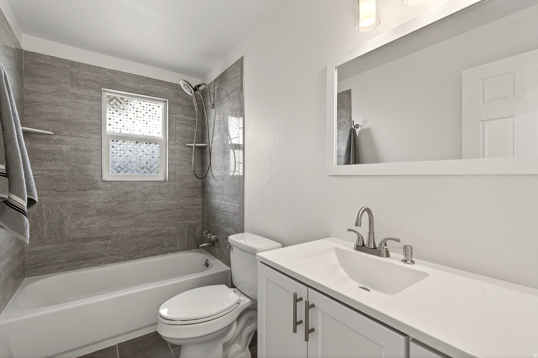 SOUTHRIDGE - Residential