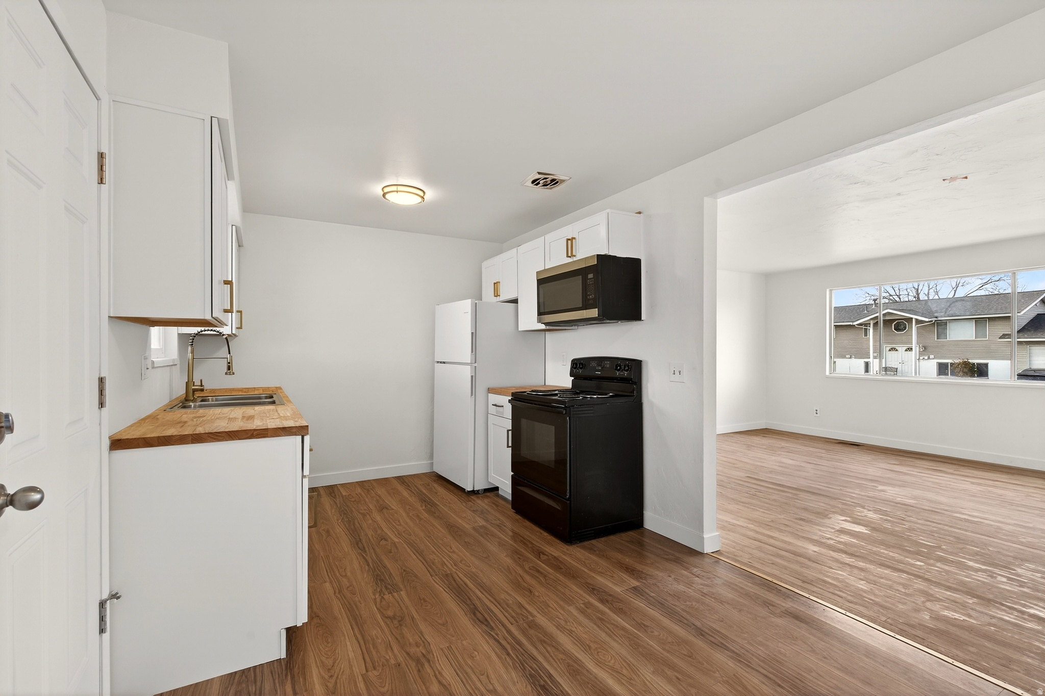 SOUTHRIDGE - Residential