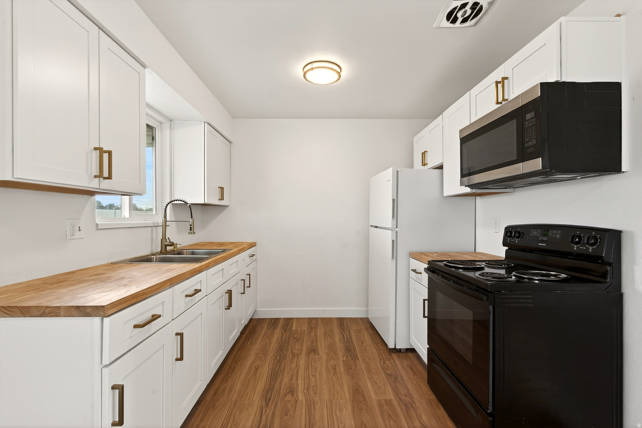 SOUTHRIDGE - Residential