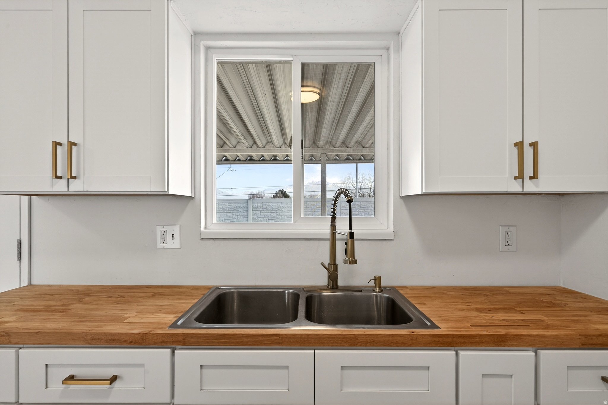 SOUTHRIDGE - Residential