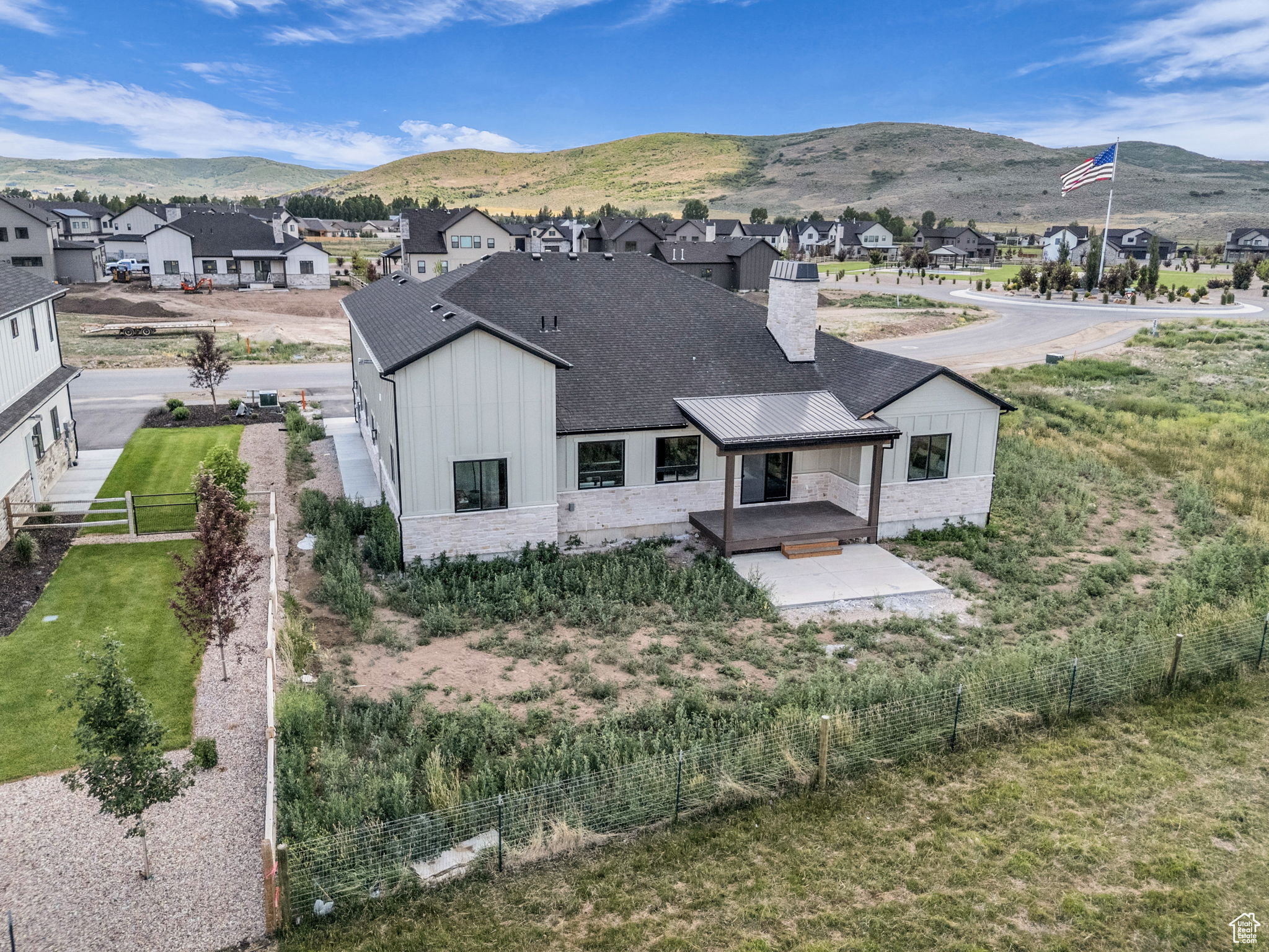 HART CROSSING - Residential