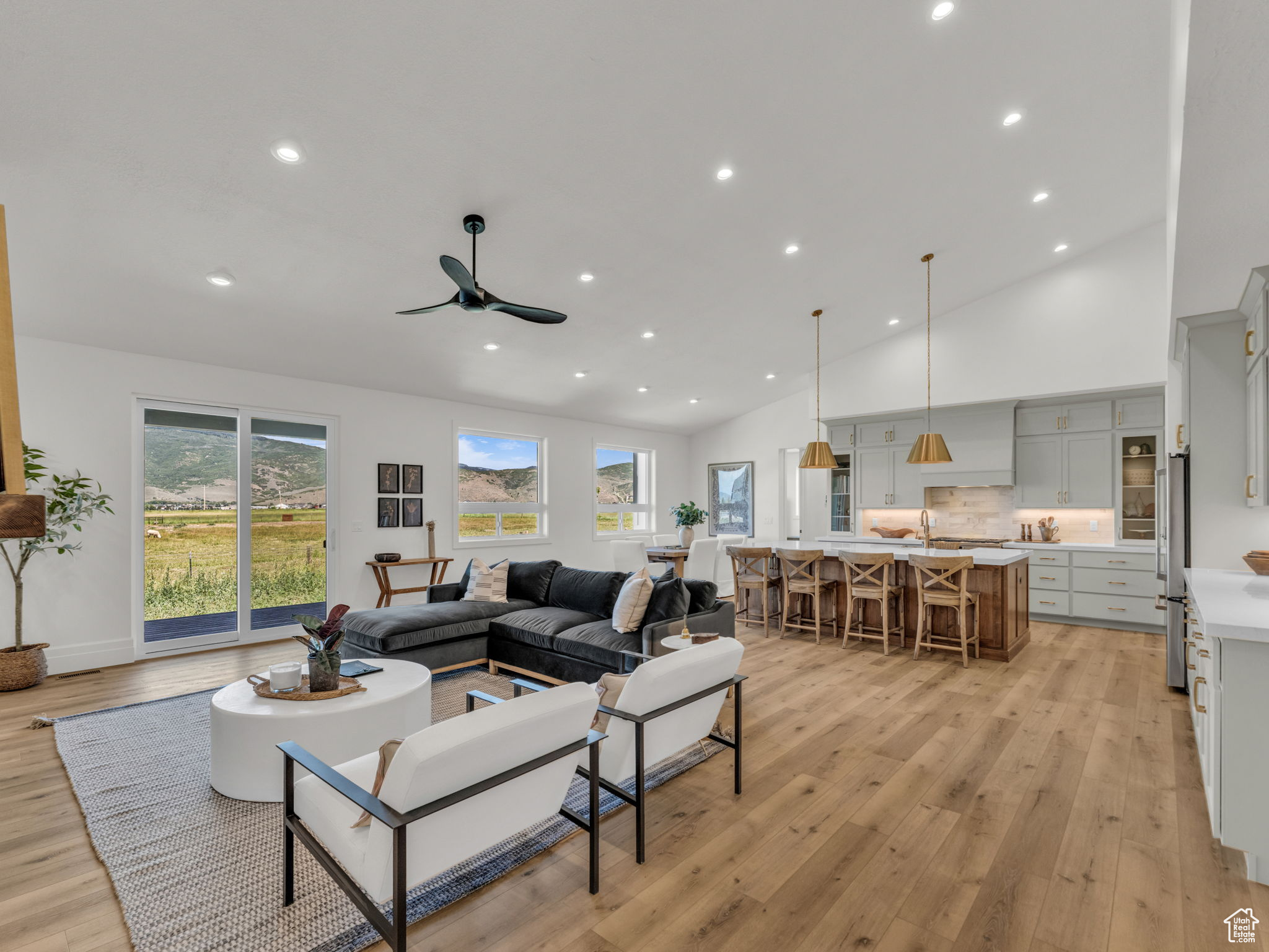 HART CROSSING - Residential