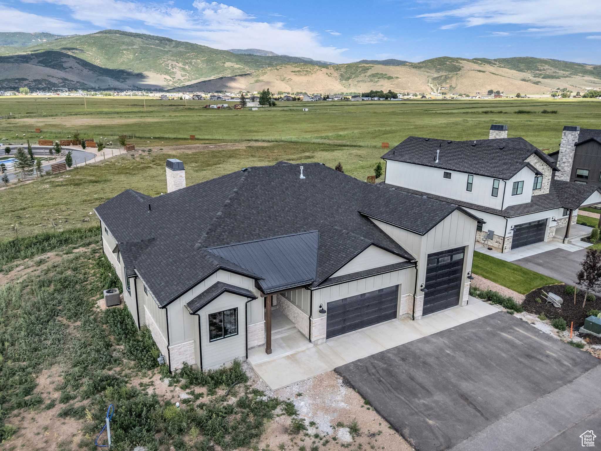 HART CROSSING - Residential