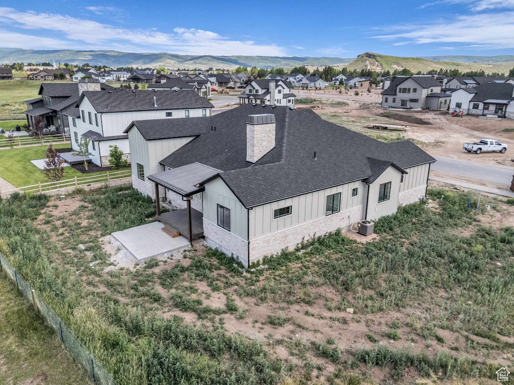 HART CROSSING - Residential