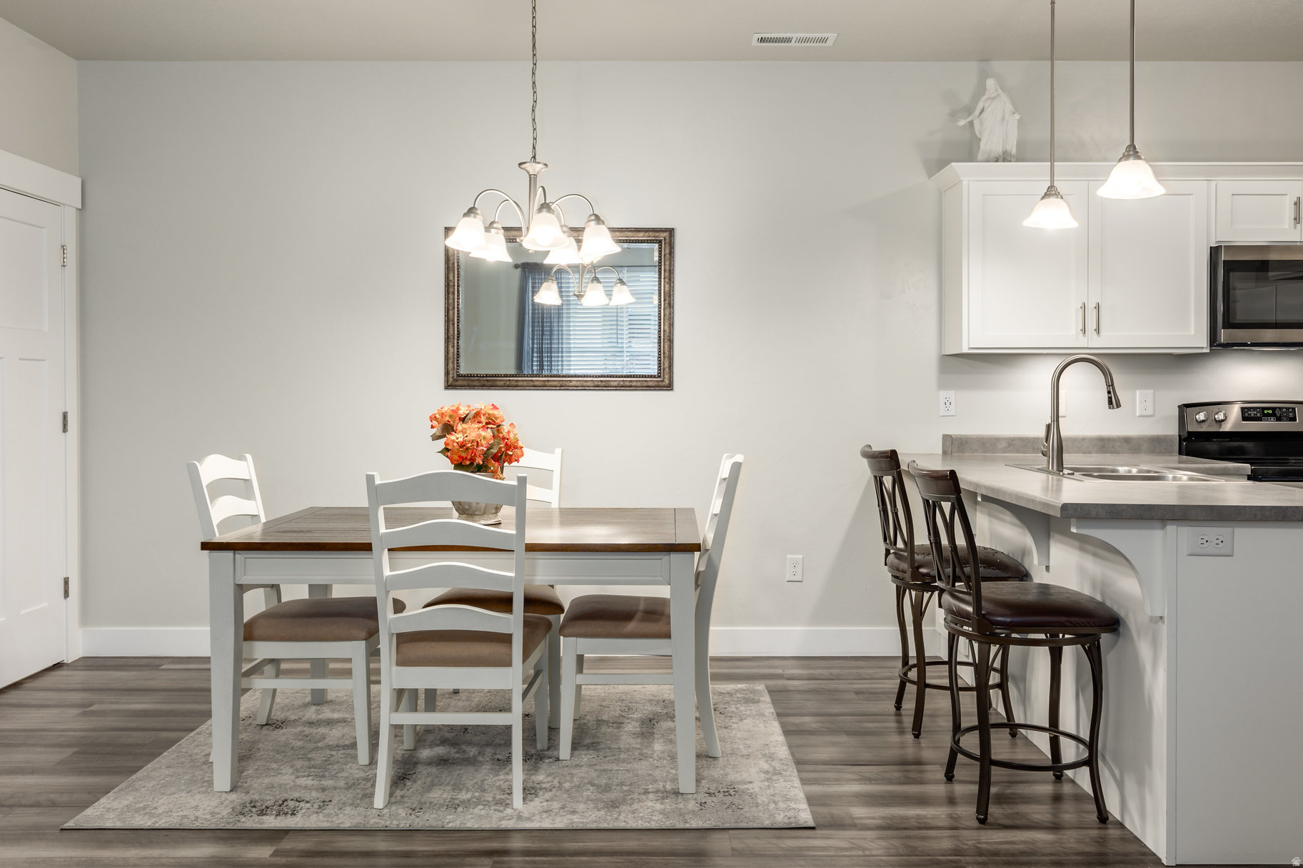 THE EXCHANGE - Residential