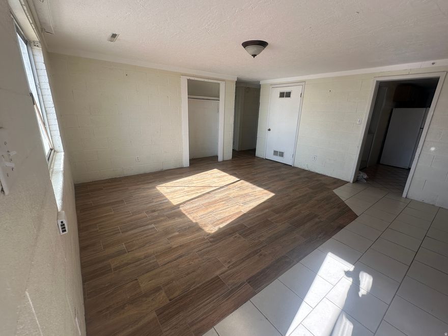 3 bedroom 1 bathroom apartment available for rent in Castle Dale, Utah. Brand new carpet in each bedroom and move-in ready. Large living room, eat-in kitchen, lots of natural light, washer and dryer are included for use, back patio, storage shed, includes two parking spaces and available spaces for RV/Boat/Etc parking (additional parking spaces available based on availability).