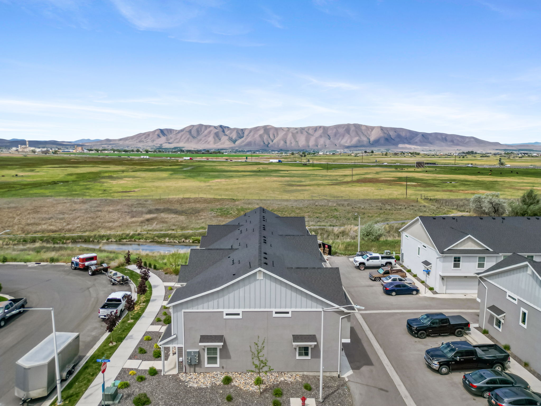 ARROWHEAD PARK - Residential