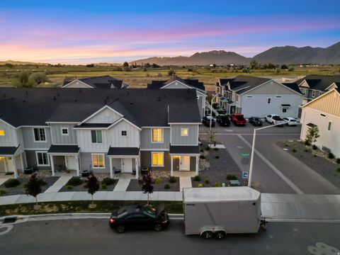 Photo of 1223 E 1775 N, Payson, UT 84651 (MLS # 2158623)