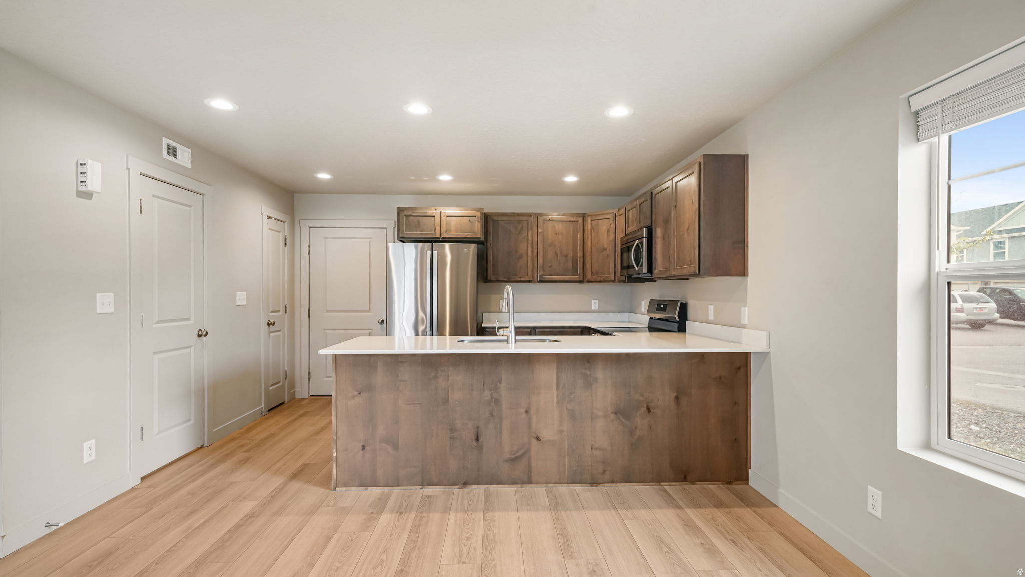 ARROWHEAD PARK - Residential