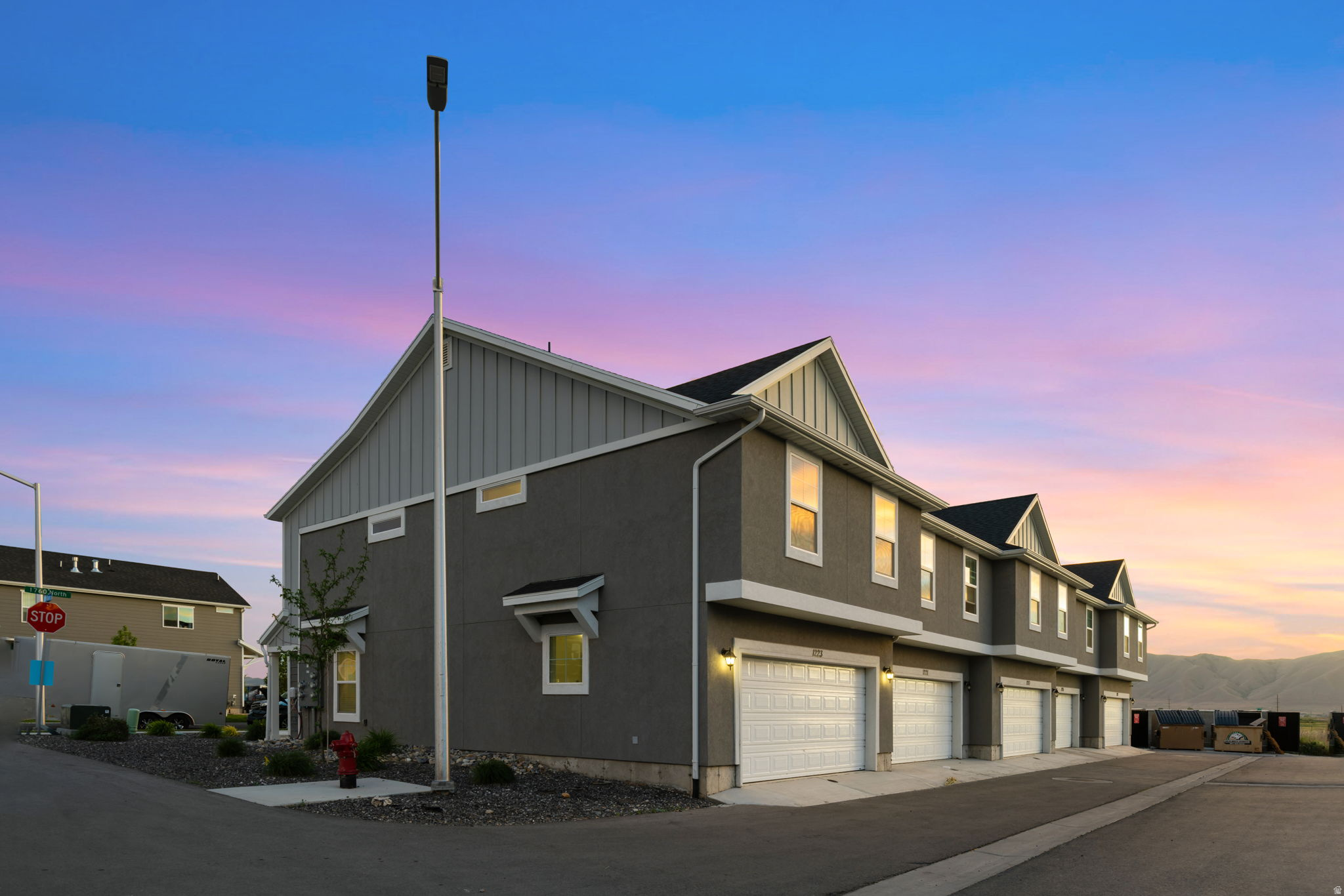 ARROWHEAD PARK - Residential