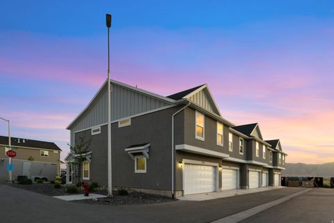 Tiny photo for 1223 E 1775 N, Payson, UT 84651 (MLS # 2158623)