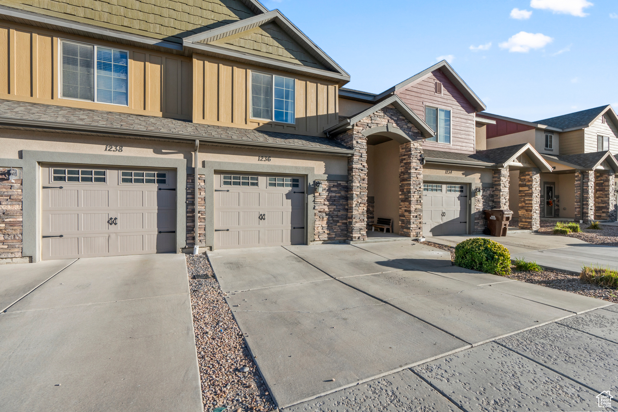 1236 N Baycrest Dr, Saratoga Springs, Utah image 3