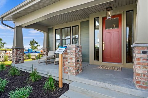 Tiny photo for 7091 W DOCKSIDER Dr S, South Jordan, UT 84009 (MLS # 2134899)