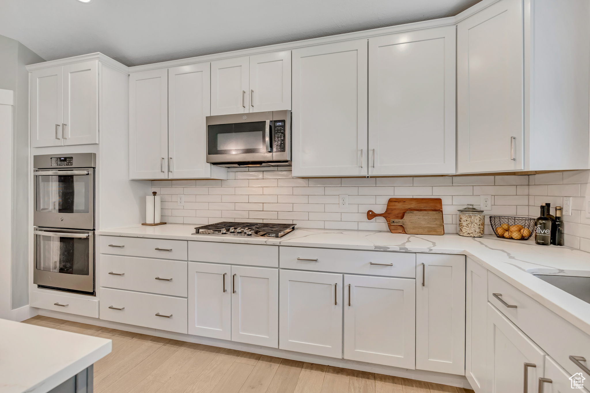 BRENTWOOD ESTATES - Residential