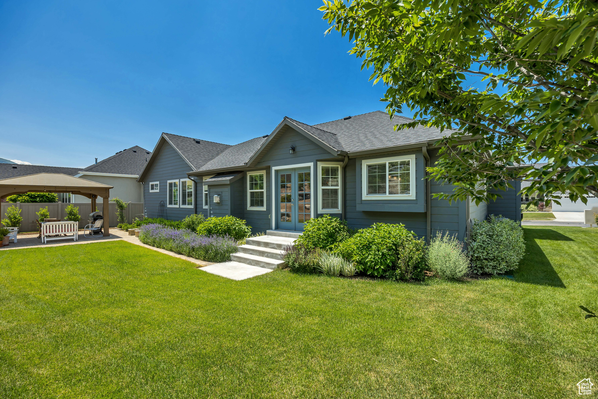 BRENTWOOD ESTATES - Residential